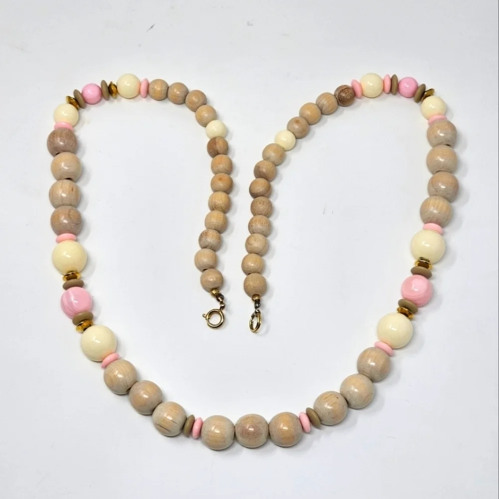 Vtg Beaded Wood and Acrylic Necklace with Pastel Accents - Picture 2 of 8